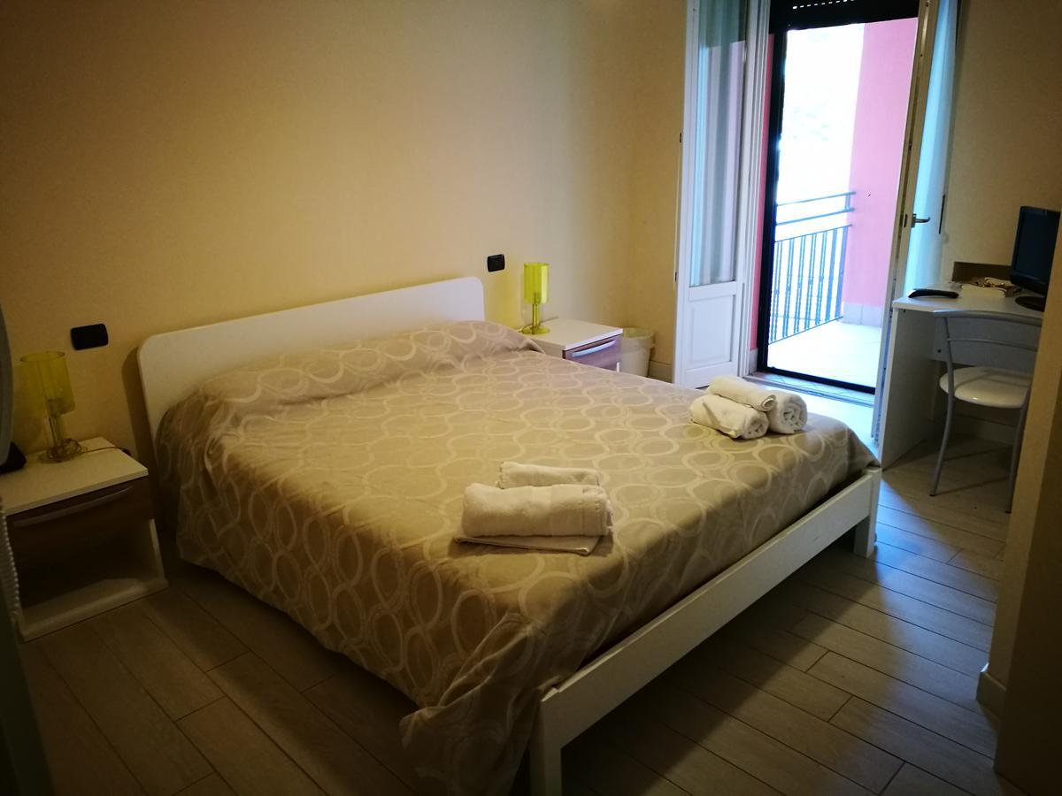 Locanda Della Pieve Tizzano Val Parma Extérieur photo