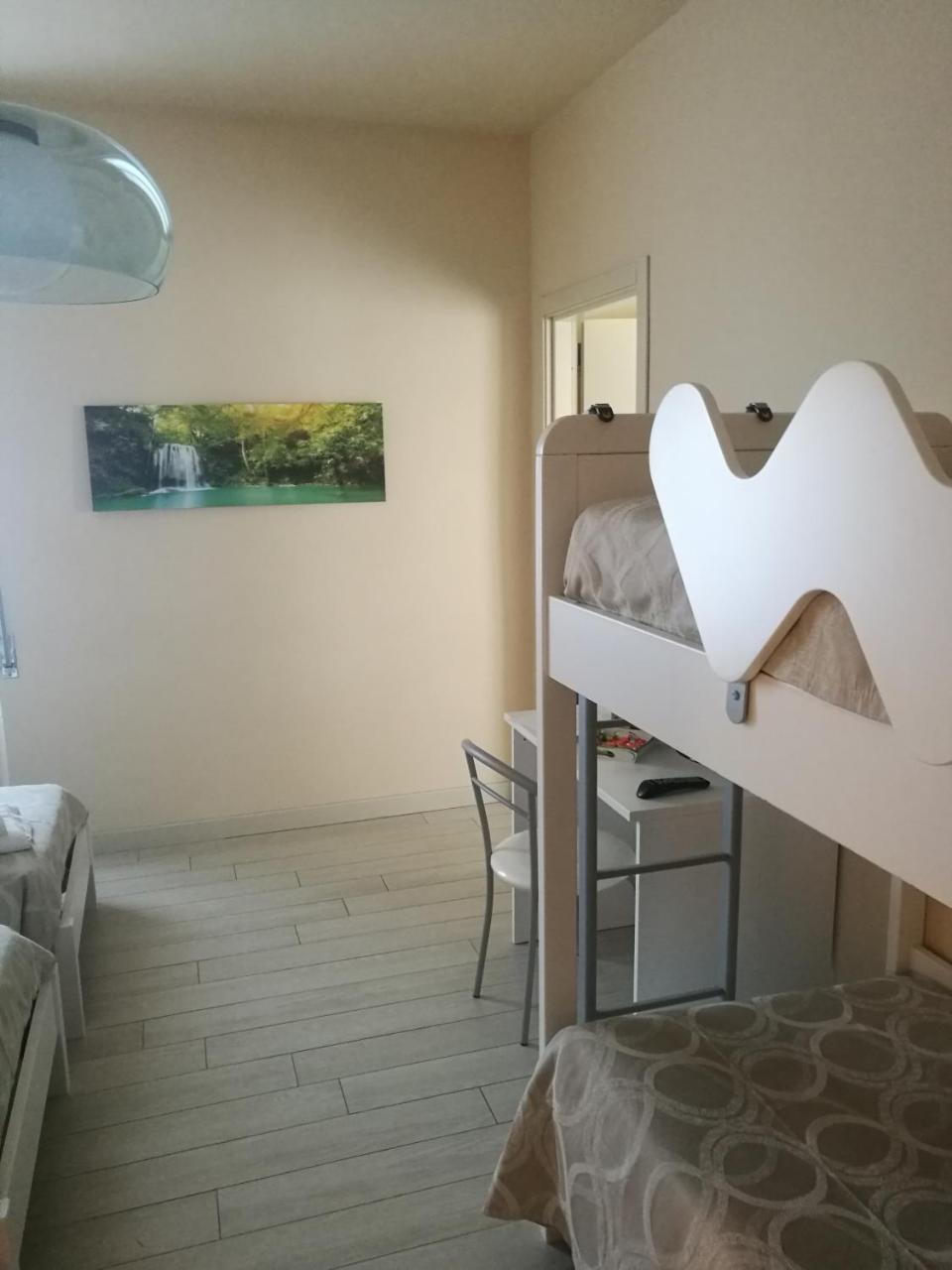 Locanda Della Pieve Tizzano Val Parma Extérieur photo